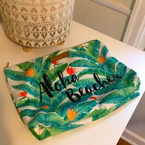 Aloha Beaches large pouch